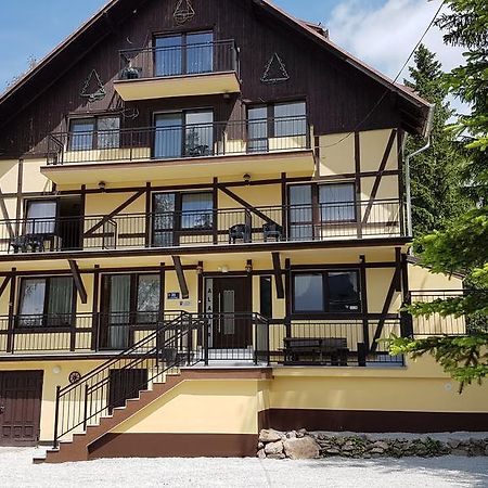 كارباش Willa Alaska المظهر الخارجي الصورة